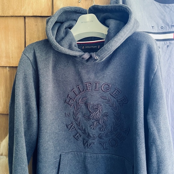 Tommy Hilfiger Embroidered Heritage Logo Hoodie And Flag Logo T-shirt Set Large - Picture 6 of 16
